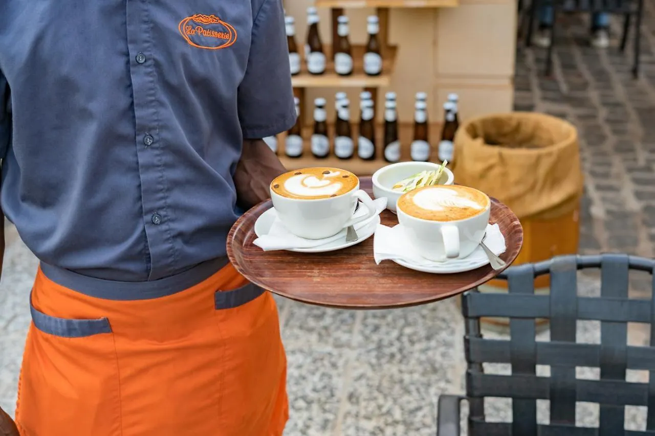 Le Petit Village Boutique Hotel & Spa Kampala 5*,